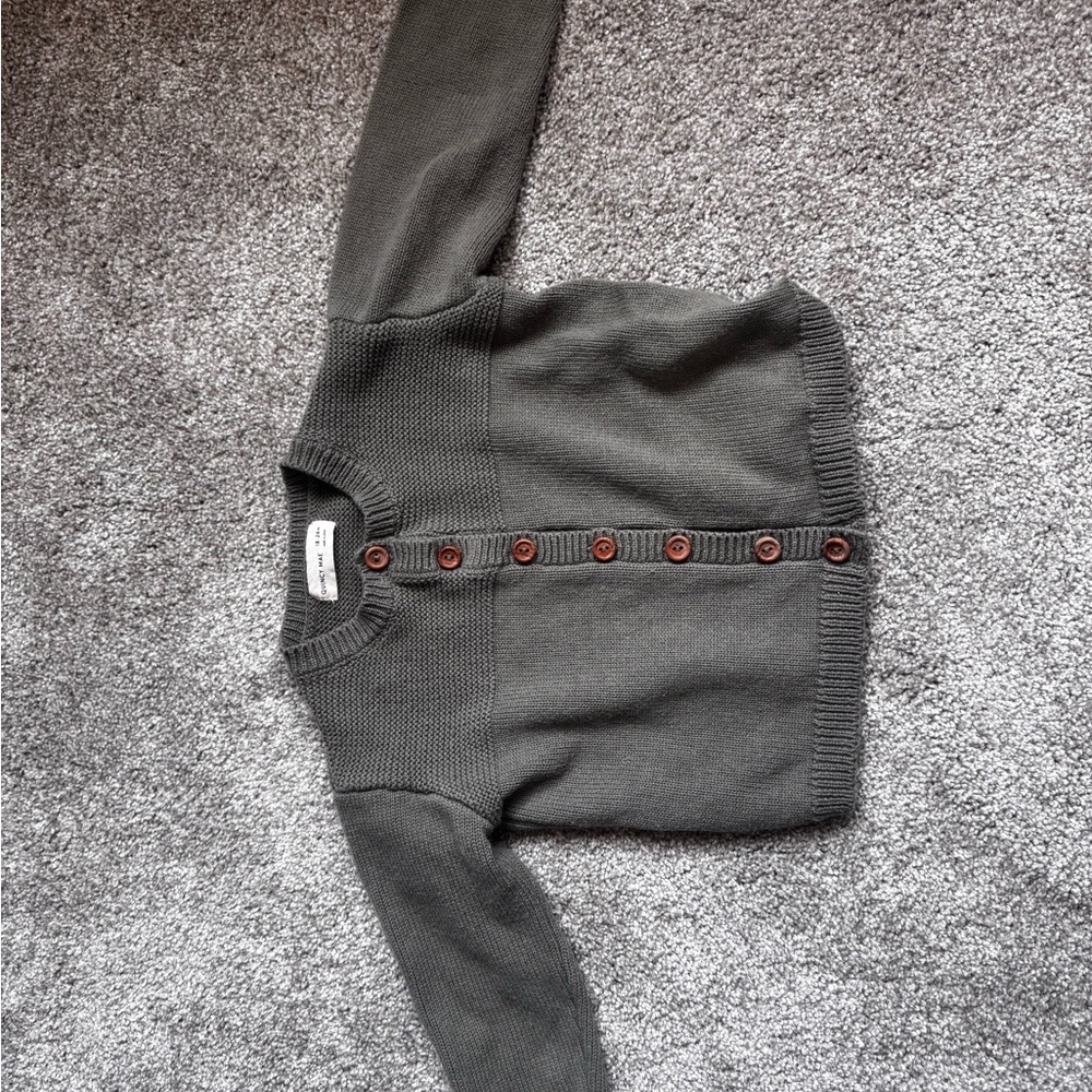 Quincy Mae Gray Pullover Sweater